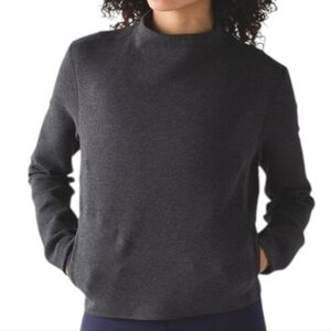 Lululemon City Bound Turtleneck Heathered Black Rel: 10/2016 Women's size 10